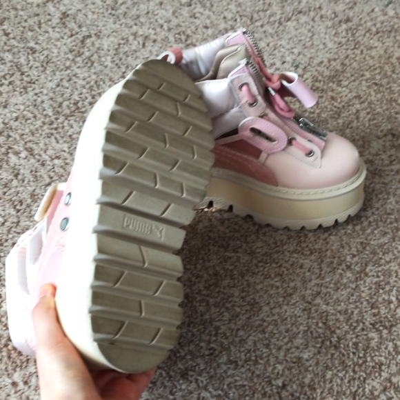 Barbie Edition | Fall & Winter | Fenty Rihanna Limited Edition Platform - Picture 4 of 8